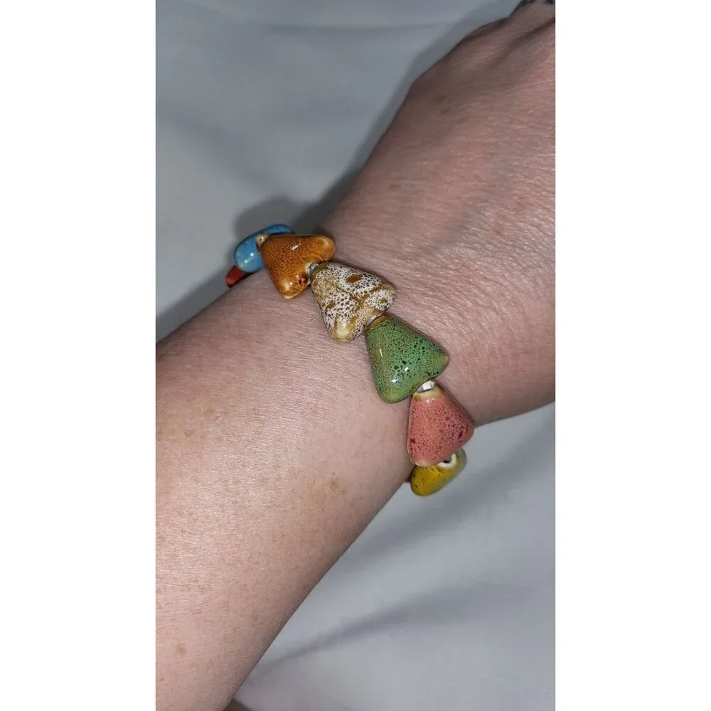 Colorful‎ synthetic stones stretch bracelet